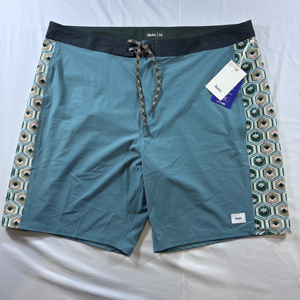 Katin OTG Bolo Surf Trunks Atlantic Green Geometric Board Shorts Mens 38 NEW